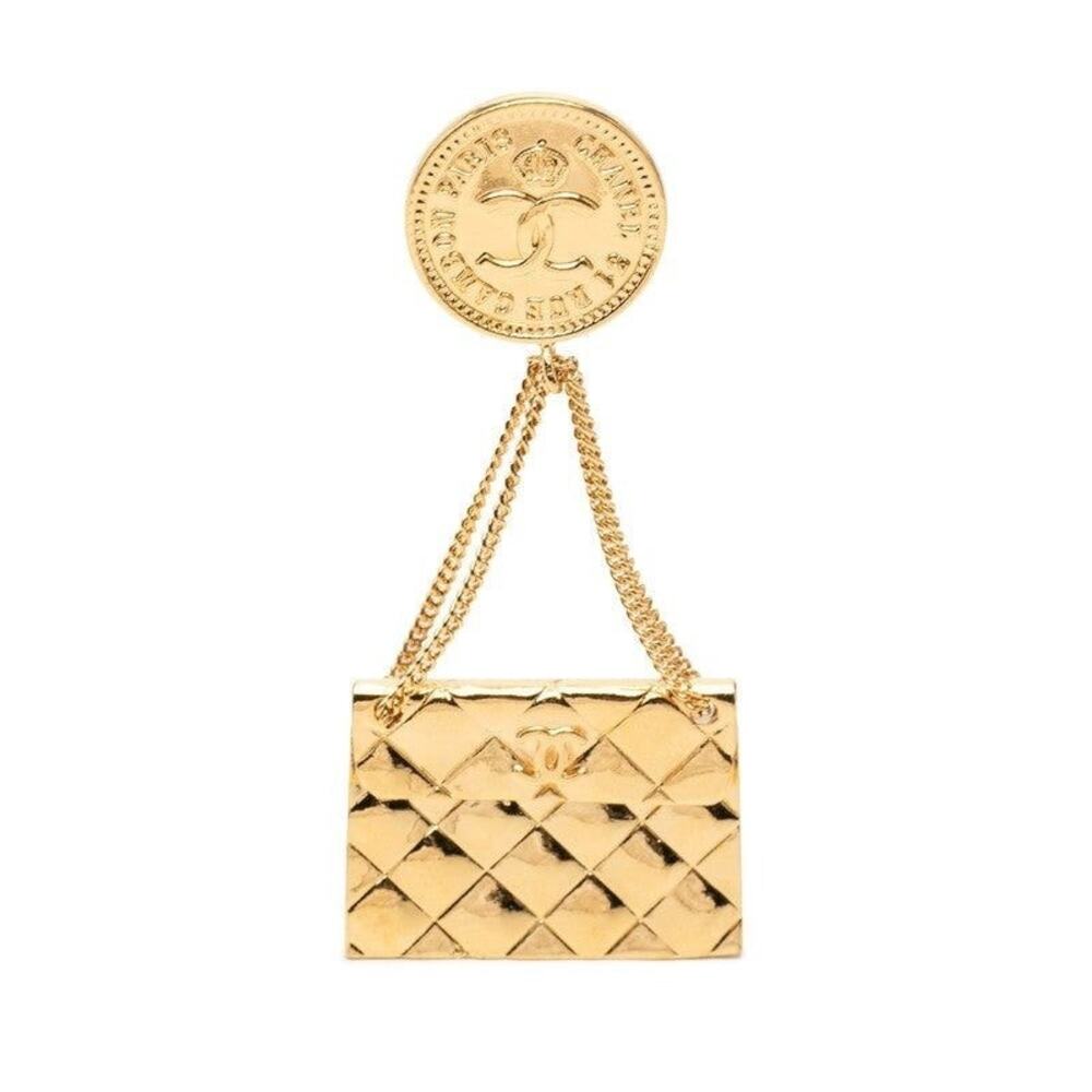 Chanel CC Logo Matelasse Brooch Gold Plated
